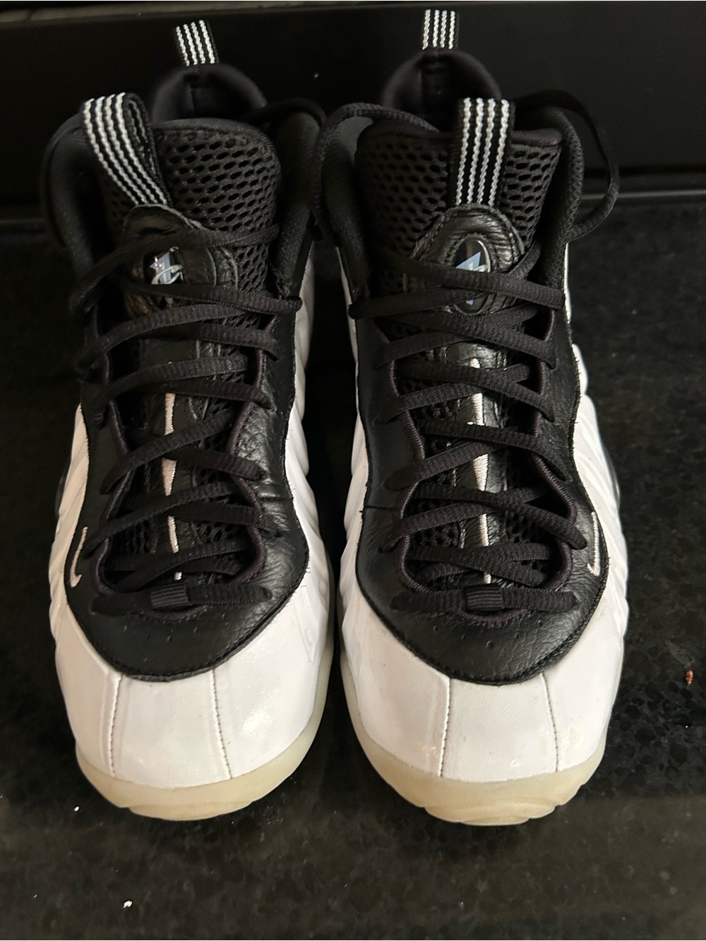 Kids Nike Black and White fFoamposite Sneakers In Great Condition